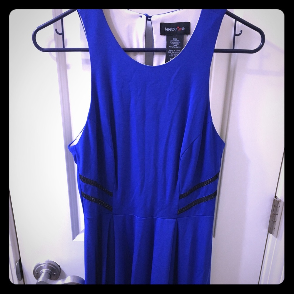 BRAND NEW Blue Dress